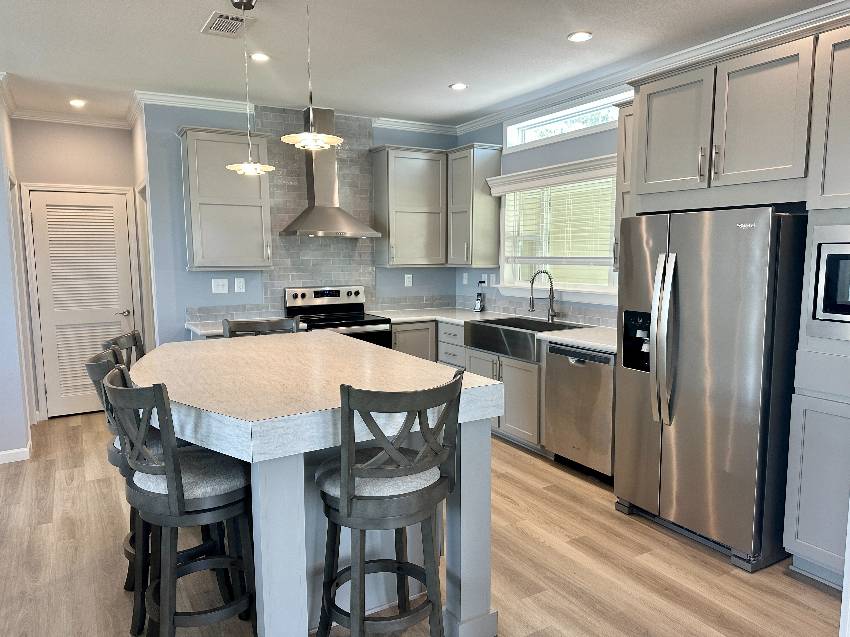 7982 Yukon Trail a Ellenton, FL Mobile or Manufactured Home for Sale